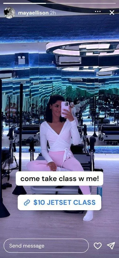 Instagram story of a creator on a reformer with a $10 JETSET class link